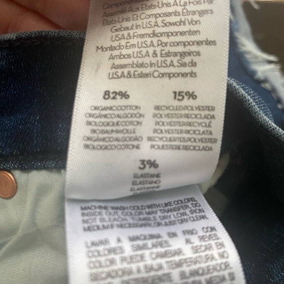 Mother The Runaway Step Fray Flare Jeans in Mañana Mi Amor Dark Wash Size 26 - Picture 14 of 14